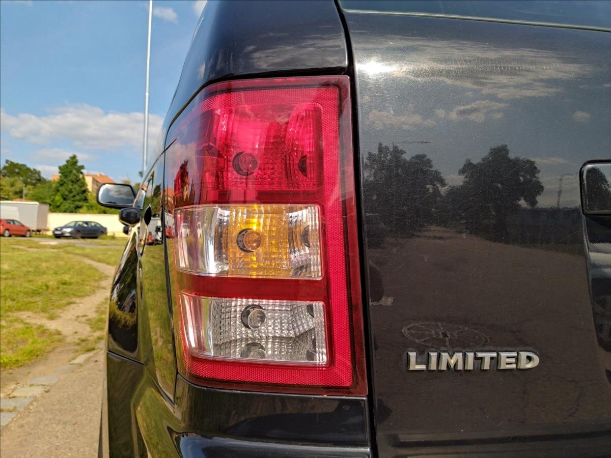 Jeep Grand Cherokee SUV 5,7 l 240 kw