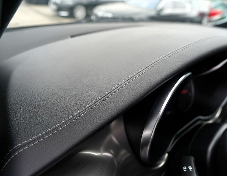 Mercedes-Benz Třídy V MPV 2,0 l 174 kw