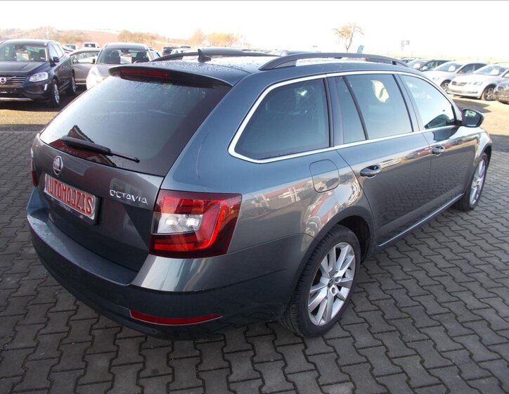 Škoda Octavia Kombi 1,6 l 85 kw
