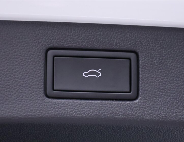 Volkswagen Arteon Kombi 2,0 l 140 kw