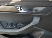 Škoda Karoq SUV / Terénní 1,5 l 110 kw