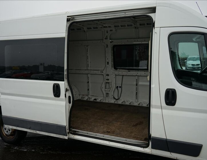 Peugeot Boxer Skříň 2,2 l 96 kw