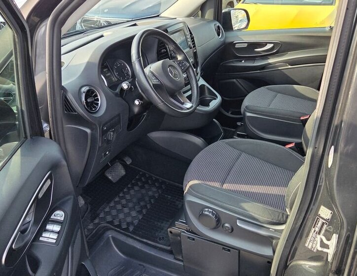 Mercedes-Benz Vito VAN / Minibus 2,0 l 174 kw