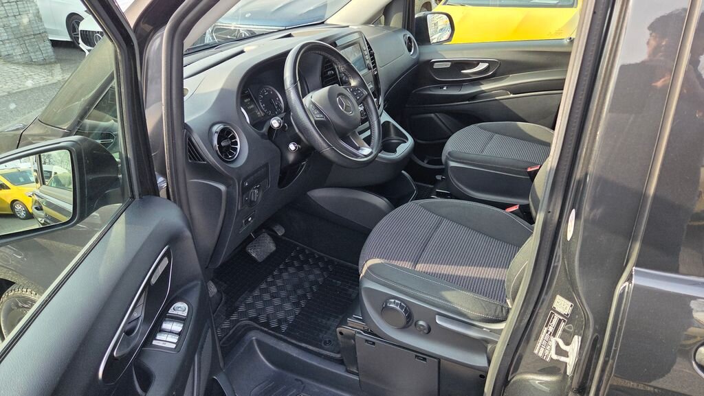 Mercedes-Benz Vito VAN / Minibus 2,0 l 174 kw