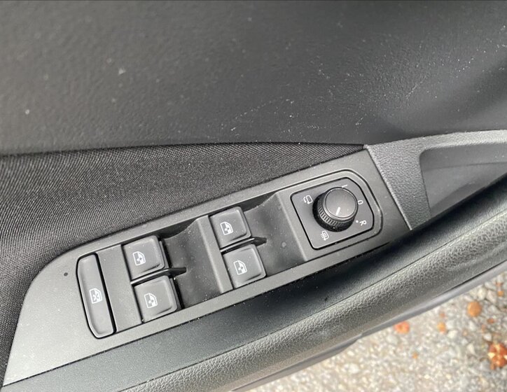 Škoda Scala Hatchback 1,5 l 110 kw