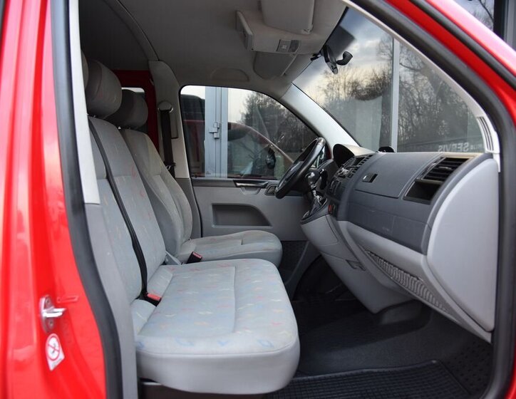 Volkswagen Transporter 18