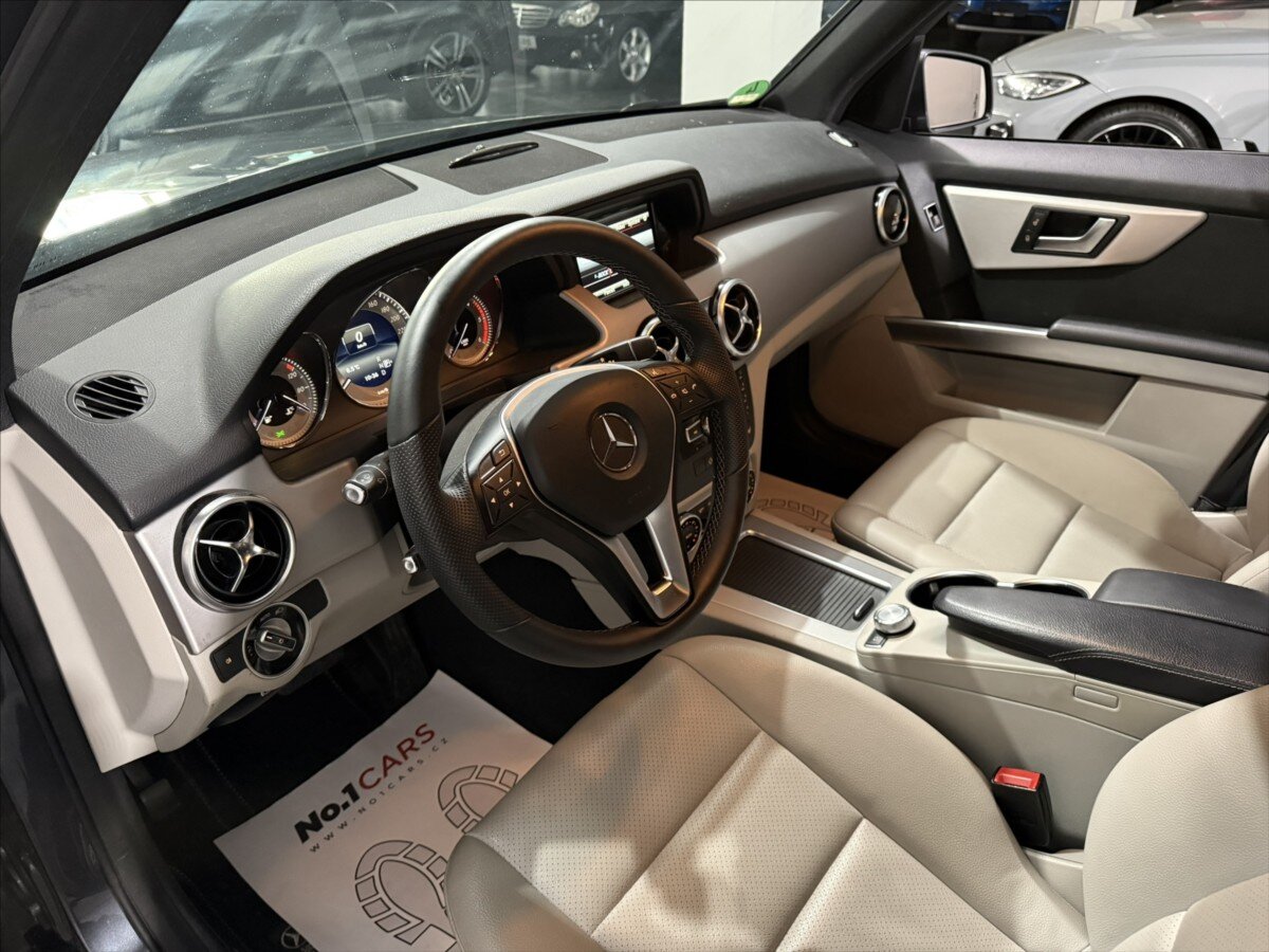 Mercedes-Benz GLK