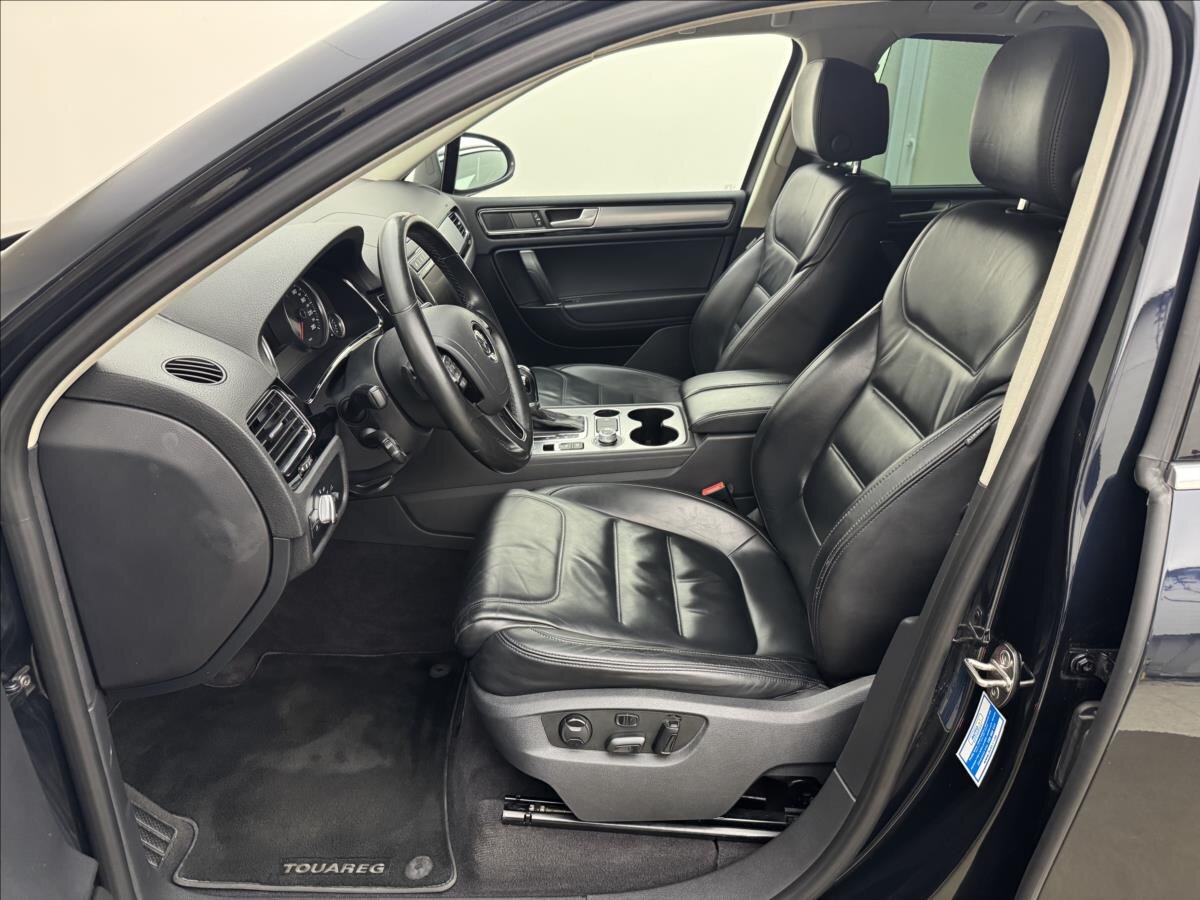 Volkswagen Touareg SUV 3,0 l 193 kw