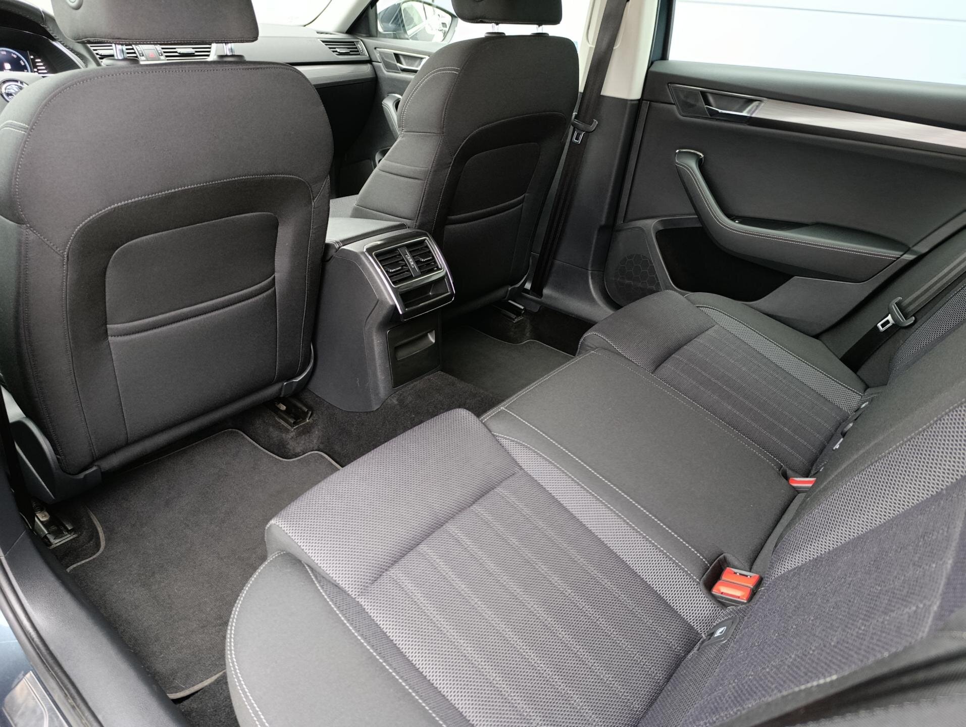 Škoda Superb Kombi 2,0 l 147 kw