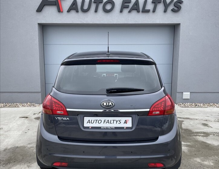 KIA Venga Sedan 1,6 l 91 kw