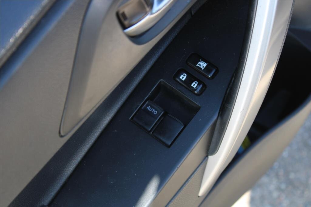 Toyota Auris Hatchback 1,3 l 73 kw