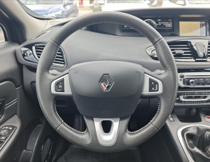 Renault Scénic MPV 1,5 l 81 kw