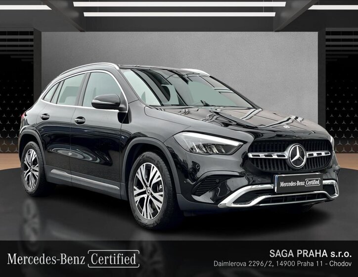 Mercedes-Benz GLA 7