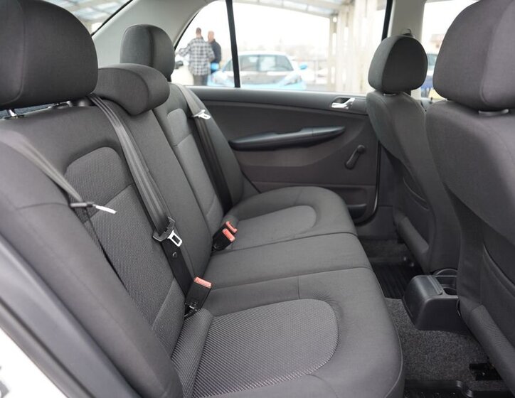 Škoda Fabia Sedan / Limuzína 1,2 l 47 kw