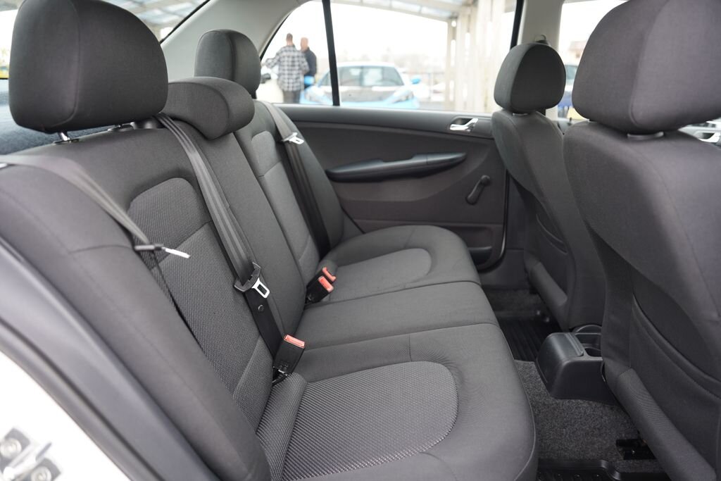 Škoda Fabia Sedan / Limuzína 1,2 l 47 kw