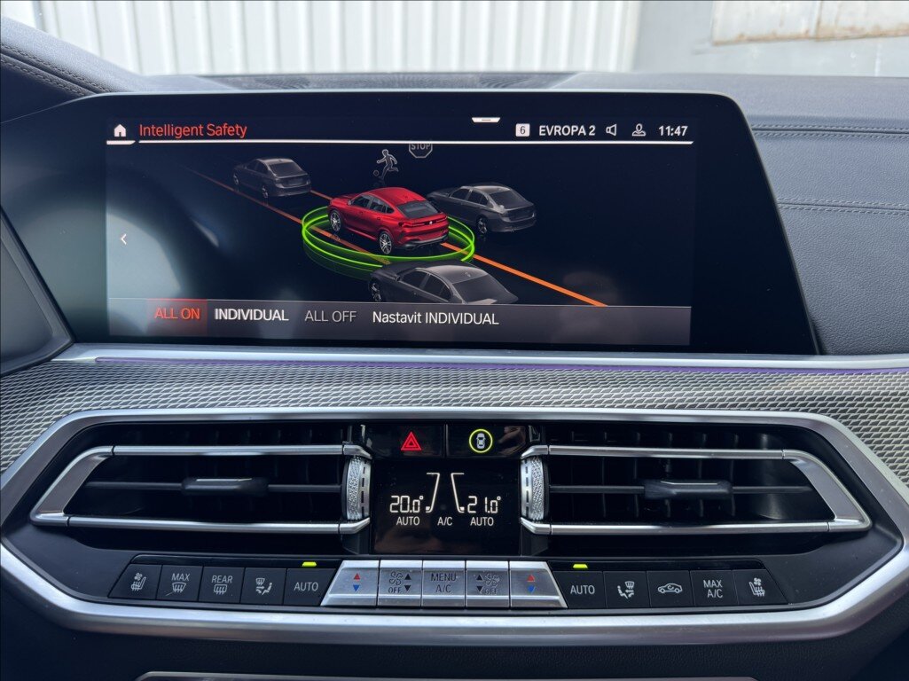 BMW X6 Sedan / Limuzína 3,0 l 210 kw