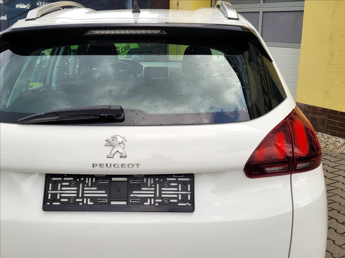 Peugeot 2008 SUV / Terénní 1,2 l 60 kw