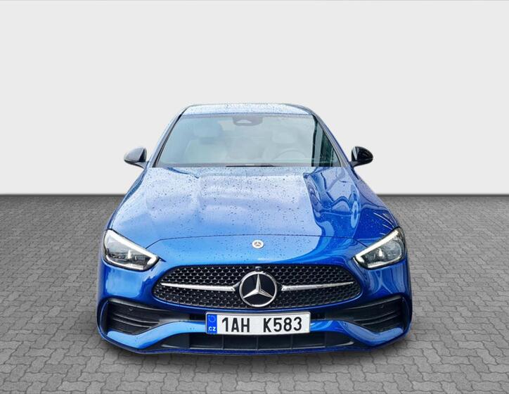 Mercedes-Benz Třídy C 8