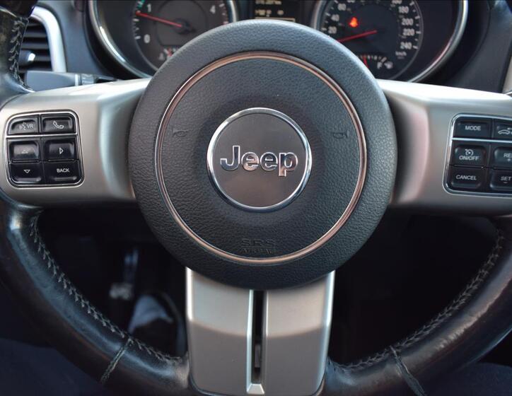 Jeep Grand Cherokee 27