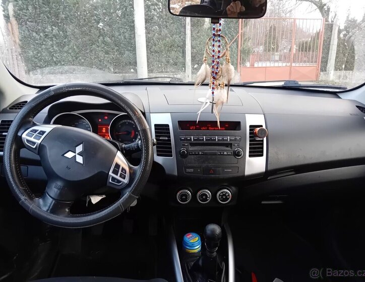 Mitsubishi Outlander MPV 0,0 0