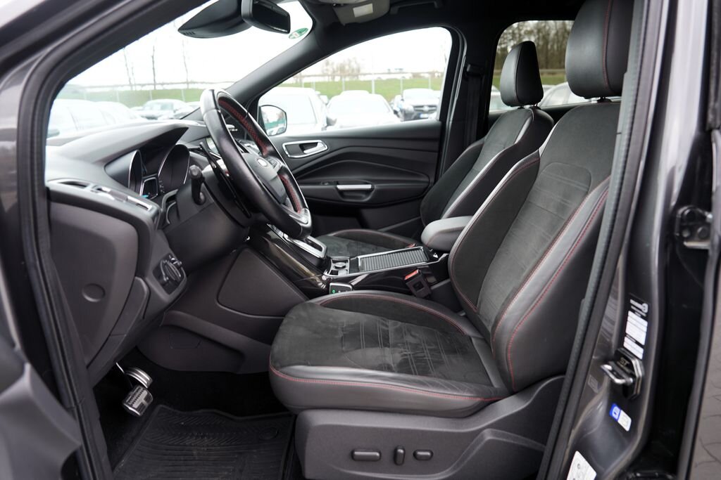 Ford Kuga SUV / Terénní 2,0 l 132 kw