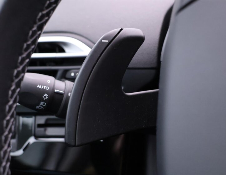 Citroën Grand C4 SpaceTourer MPV 1,2 l 96 kw