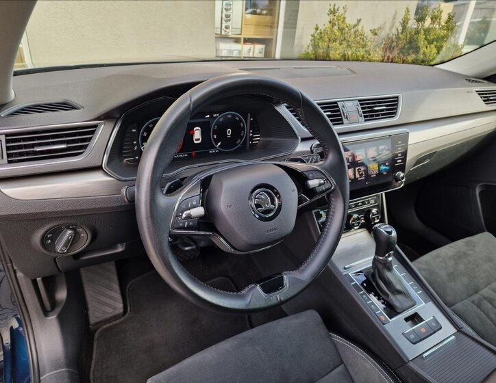 Škoda Superb Kombi 2,0 l 147 kw