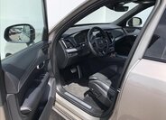 Volvo XC90 SUV 2,0 l 173 kw