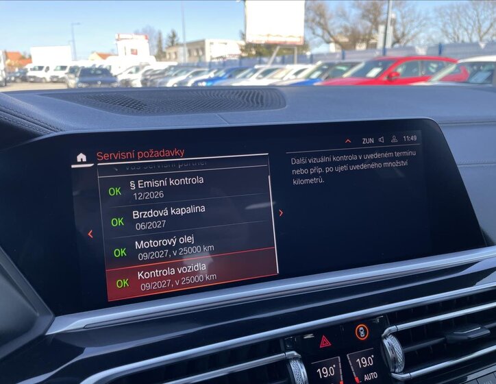 BMW X7 SUV / Terénní 3,0 l 195 kw