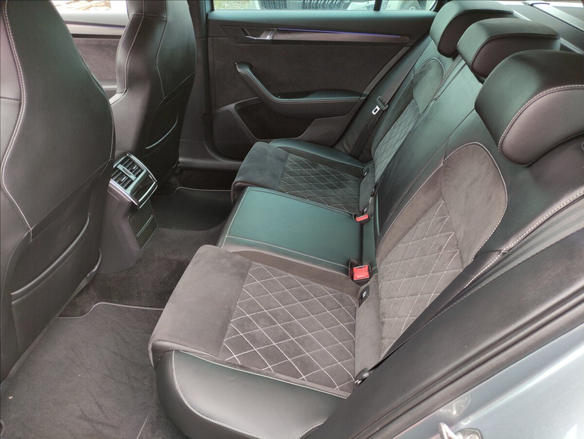 Škoda Superb Kombi 2,0 l 110 kw