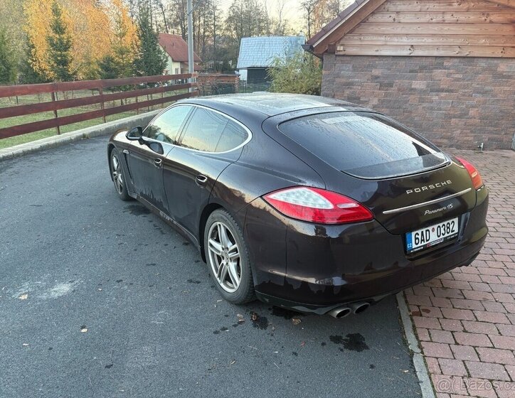 Porsche Panamera Sedan 0,0 294 kw