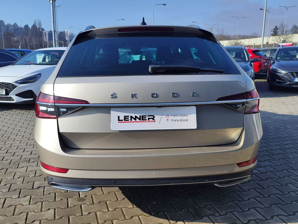 Škoda Superb Kombi 1,5 l 110 kw