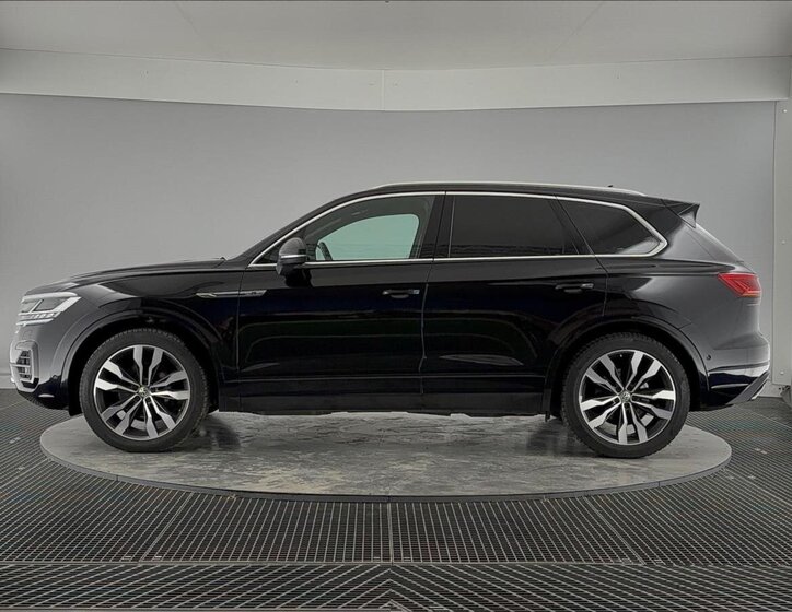 Volkswagen Touareg SUV / Terénní 3,0 l 210 kw