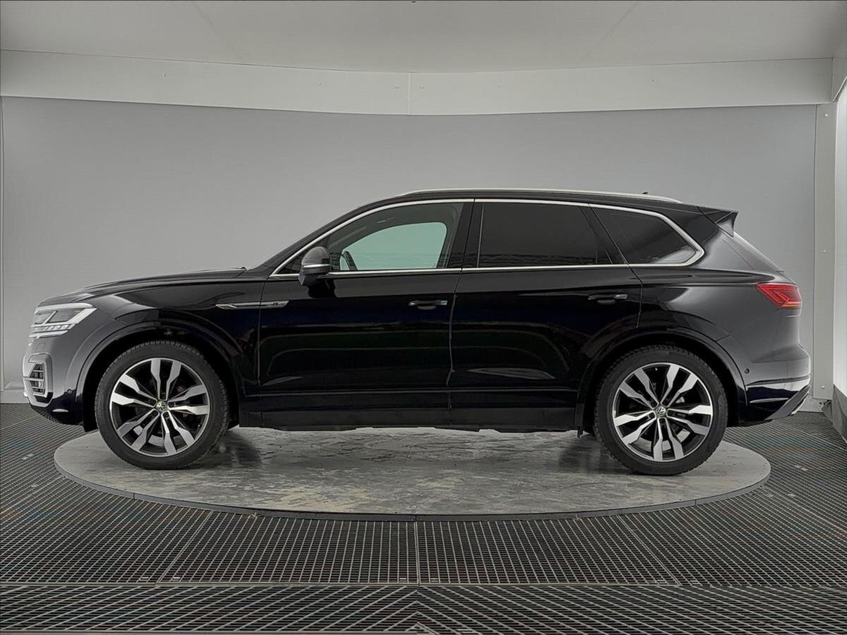 Volkswagen Touareg SUV / Terénní 3,0 l 210 kw