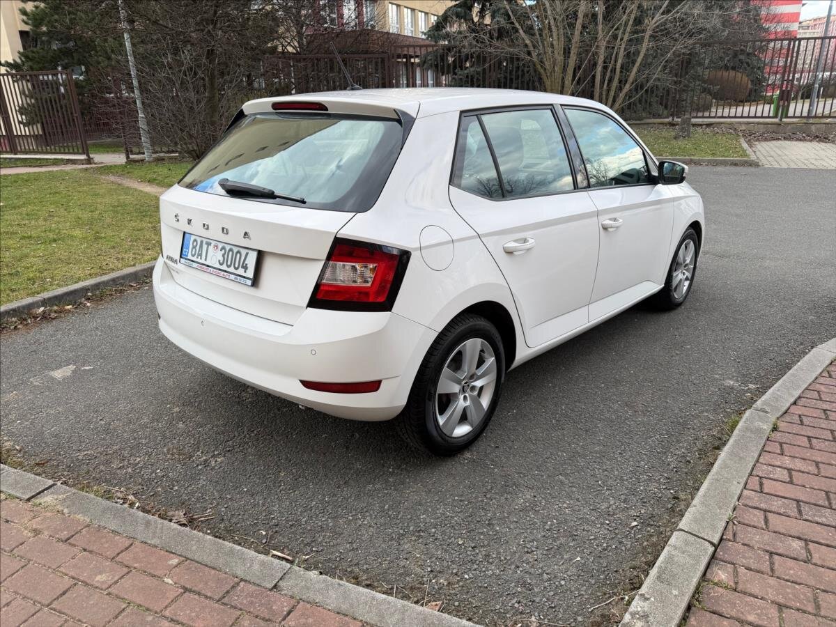 Škoda Fabia Hatchback 999,0 70 kw