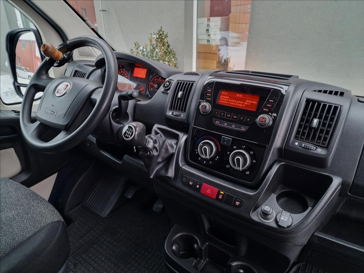 Fiat Ducato Skříň 3,0 l 100 kw