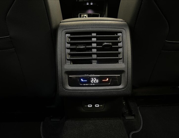 Volkswagen Golf Kombi 1,5 l 110 kw