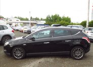 Lancia Delta Hatchback 1,4 l 88 kw