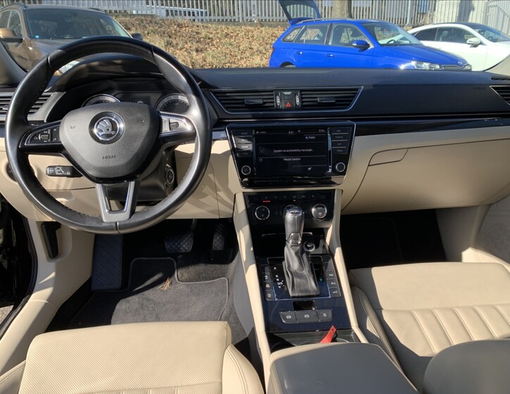 Škoda Superb 13