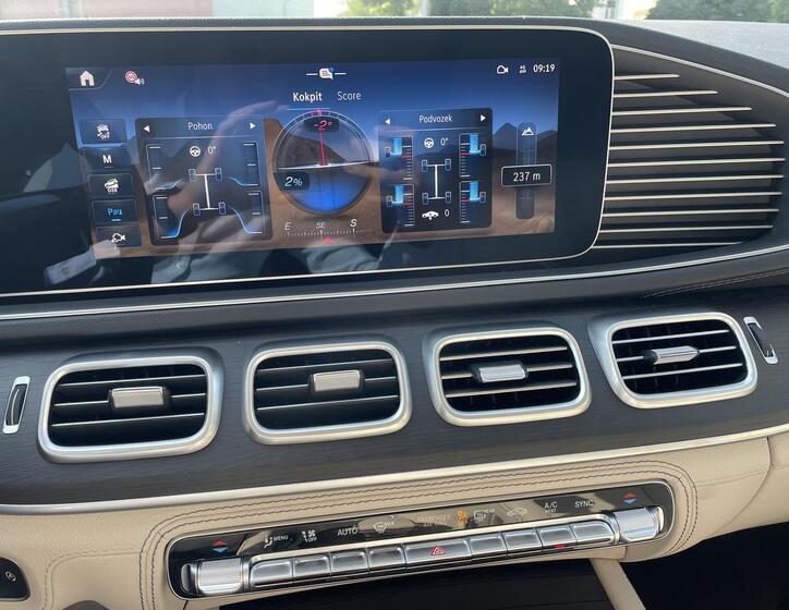 Mercedes-Benz GLE 16