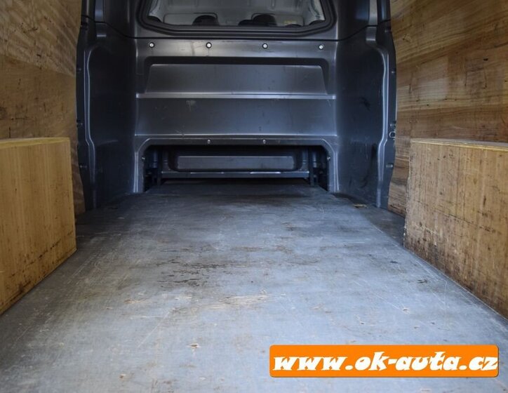 Volkswagen Crafter Skříň 2,0 l 103 kw