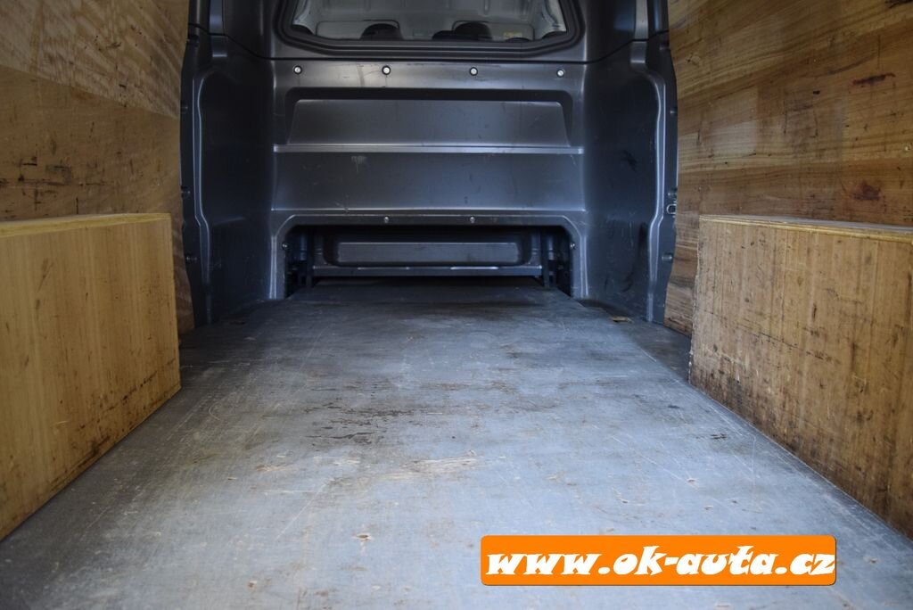 Volkswagen Crafter Skříň 2,0 l 103 kw