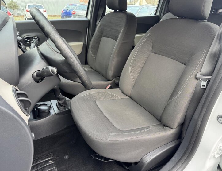 Dacia Lodgy Kombi 1,6 l 60 kw