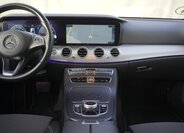 Mercedes-Benz Třídy E Sedan 2,0 l 180 kw