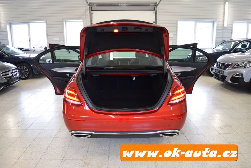 Mercedes-Benz Třídy E Sedan 0,0 110 kw