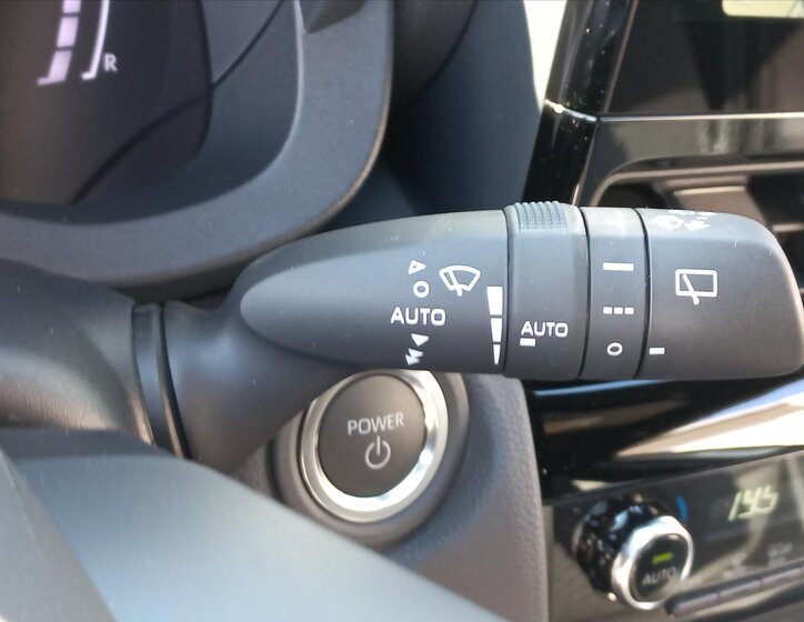 Toyota Yaris Cross SUV / Terénní 1,5 l 68 kw