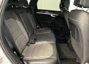 Volkswagen Touareg SUV / Terénní 4,0 l 310 kw