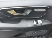 Mercedes-Benz Vito 24