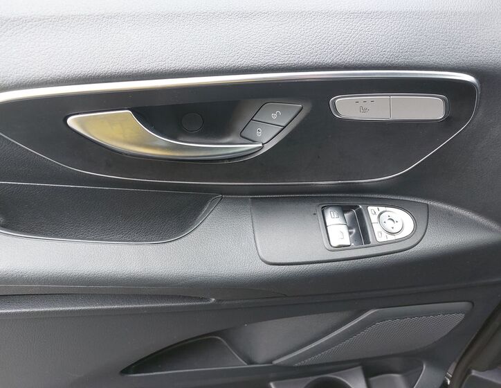 Mercedes-Benz Vito 24