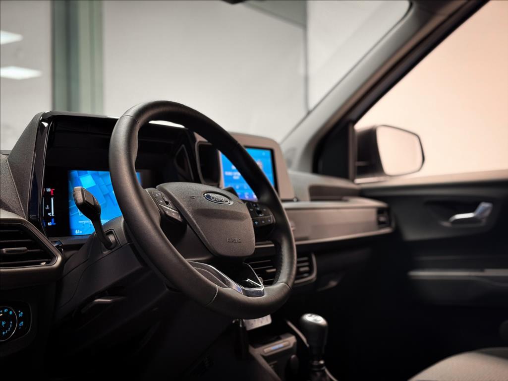 Ford Transit Courier